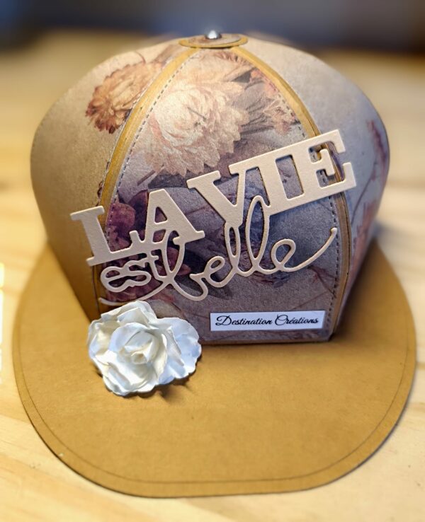 Casquette " La vie est belle "